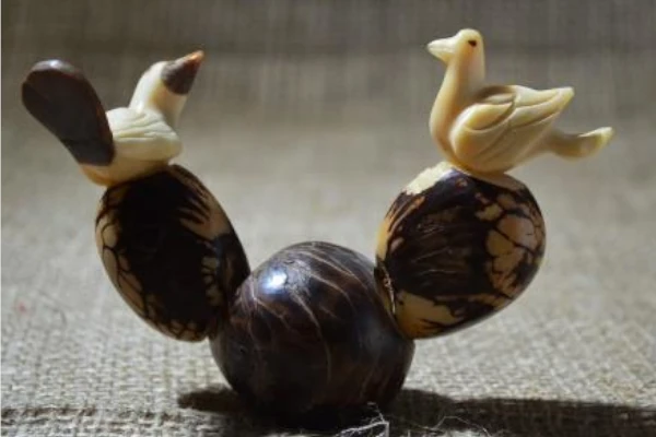 AA-415 Pareja de Pájaros en Tagua