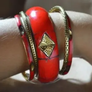 XP-051 Pulsera con Incrustación Rojo